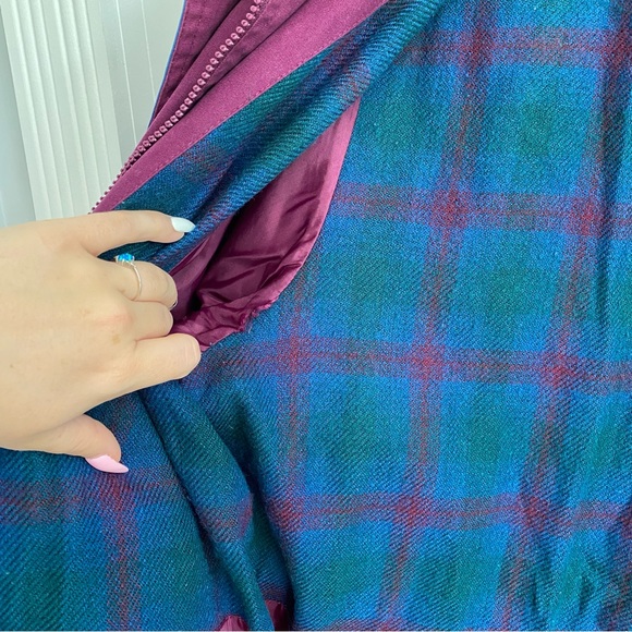 Dash Classics USA women’s Winter Coat with flannel lining - Picture 16 of 16